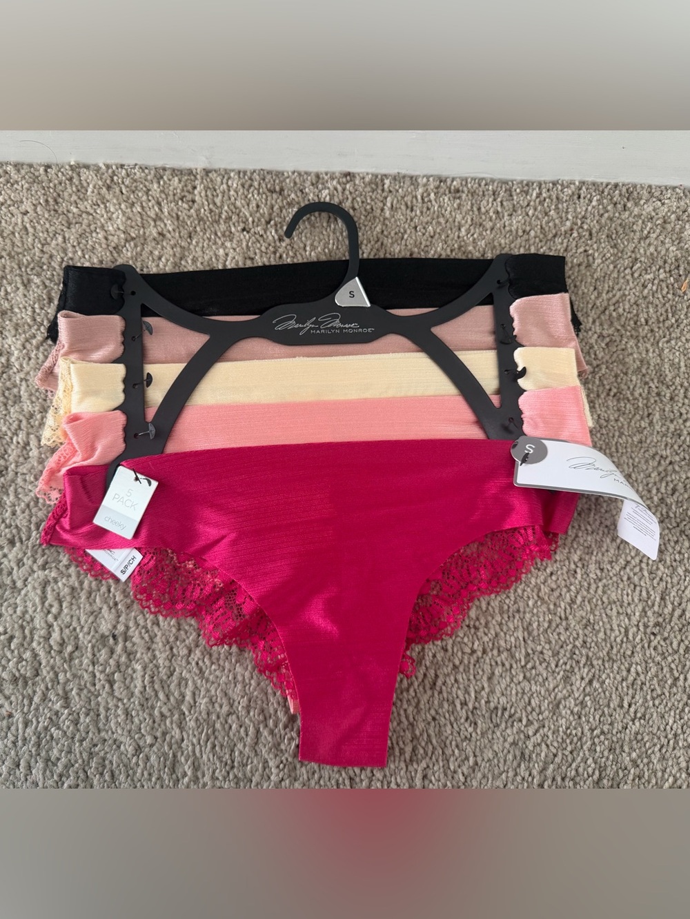 “New” Marilyn Monroe 5-Pack Lace Trim Cheeky Panties sizeS,L,XL